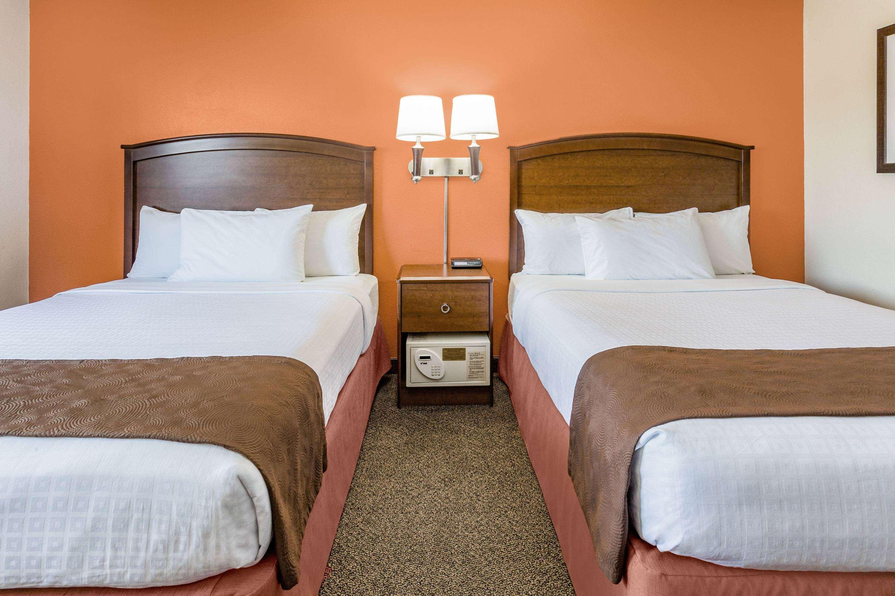 Americinn By Wyndham Virginia Esterno foto